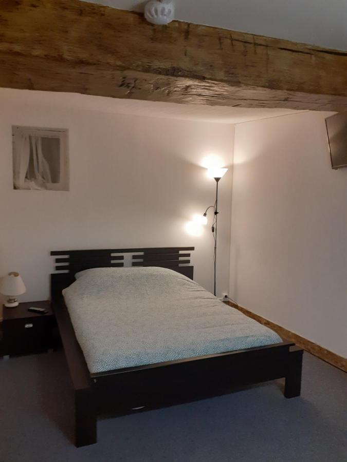 Hotel Le Grand Cerf Nonancourt Exterior foto